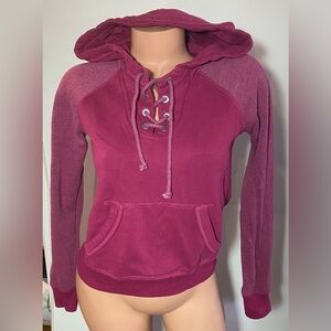 Hollister Maroon Raglan Sleeve Lace-Up Pullover Hoodie Size XS